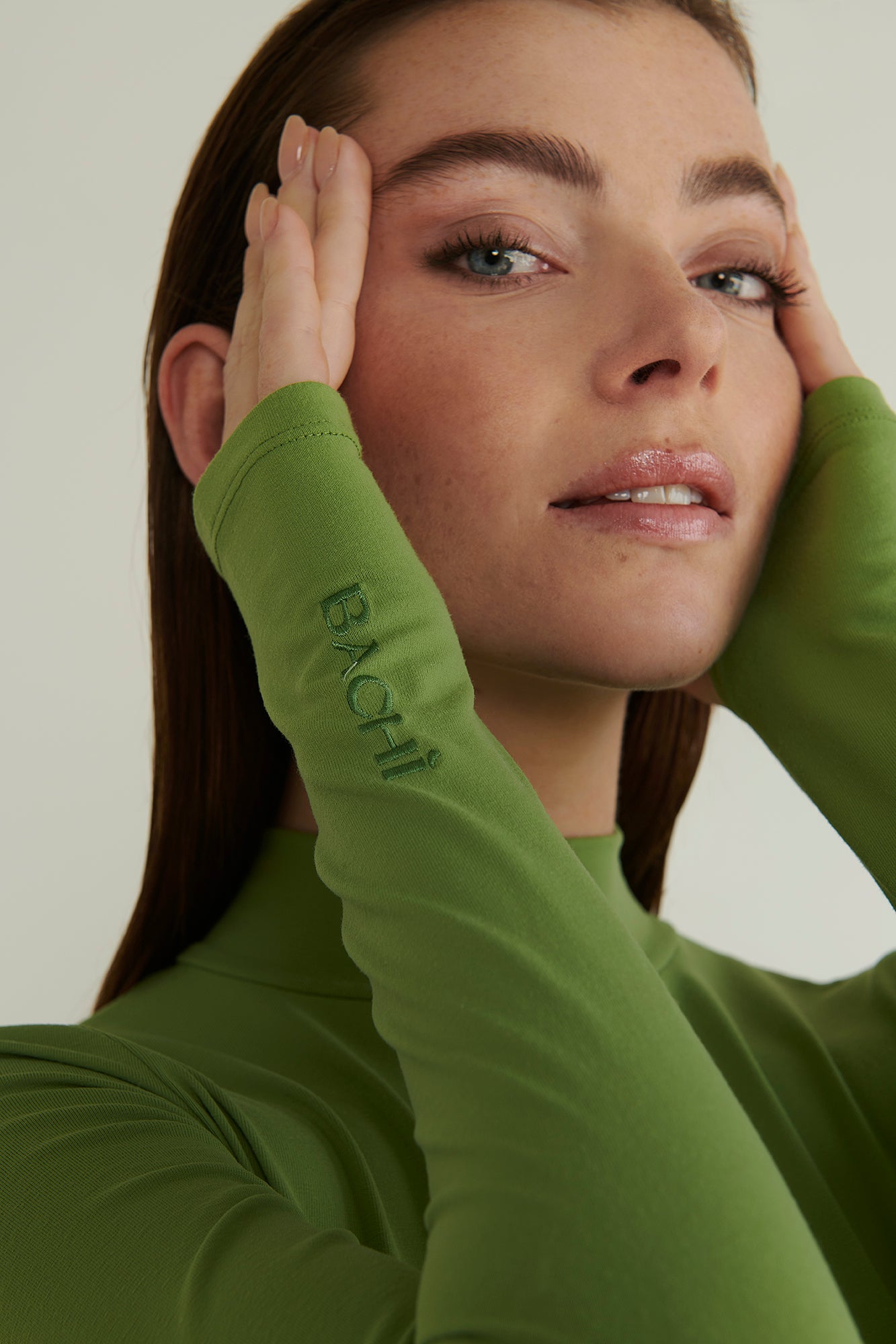 Model Wearing BACHÌ Green B Sleeve 
